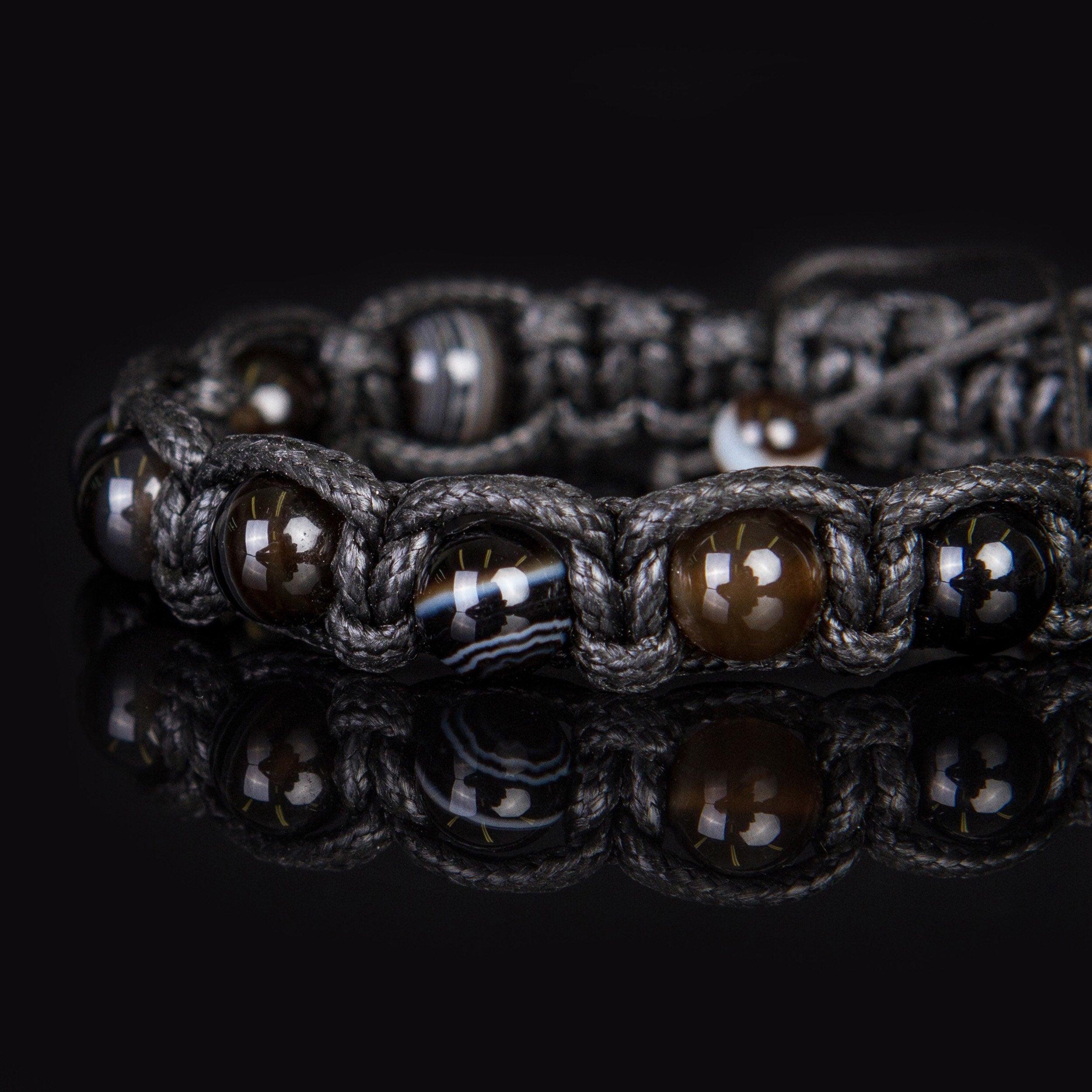 Black Onyx Beaded Bracelet: Elegant Gemstone Jewelry Gift