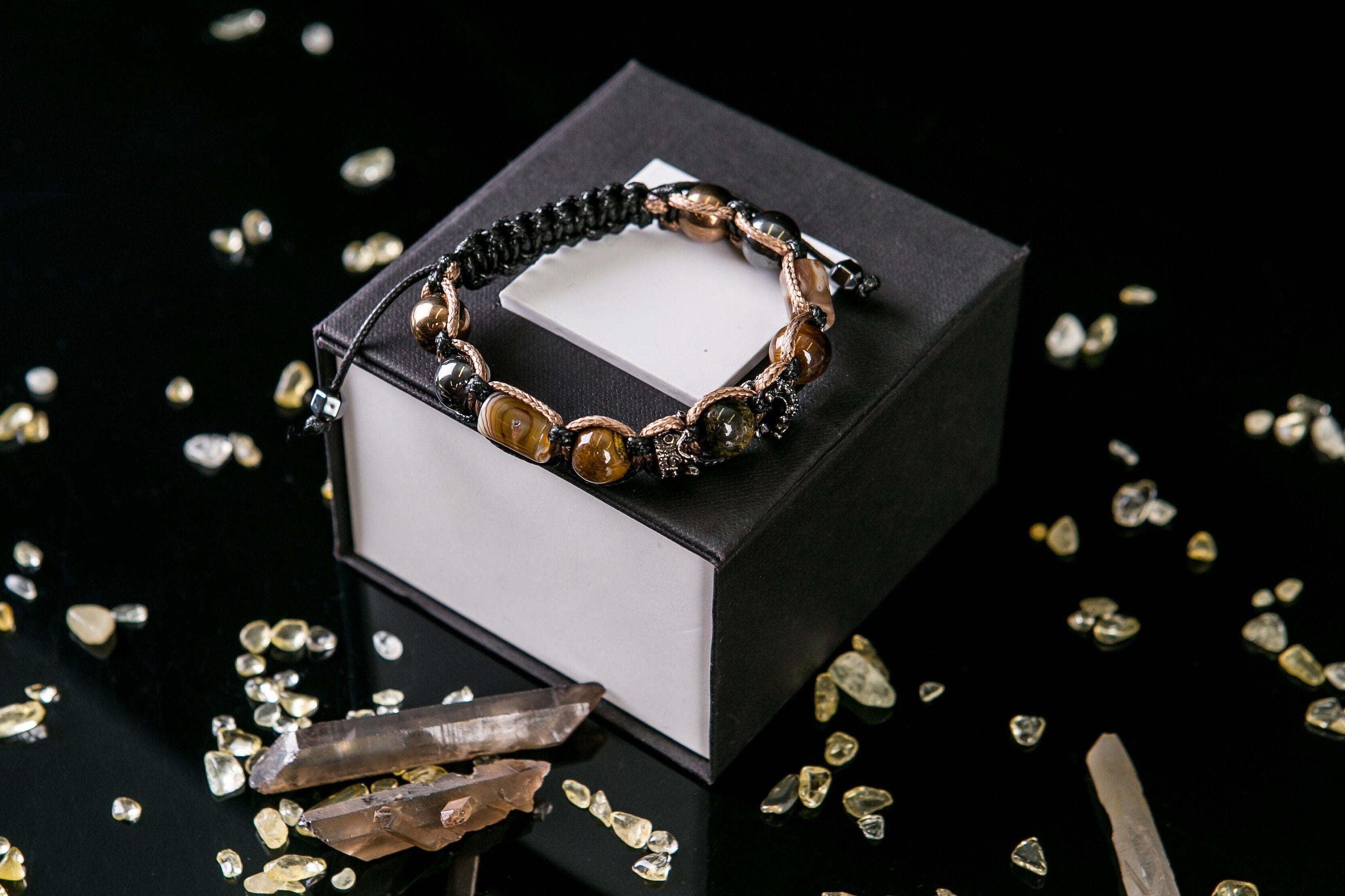 Mens Crown Bracelet Tiger Eye Hematite Black Elegant Braided Stone Bracelet 10mm Success Jewelry Gift For Boyfriend